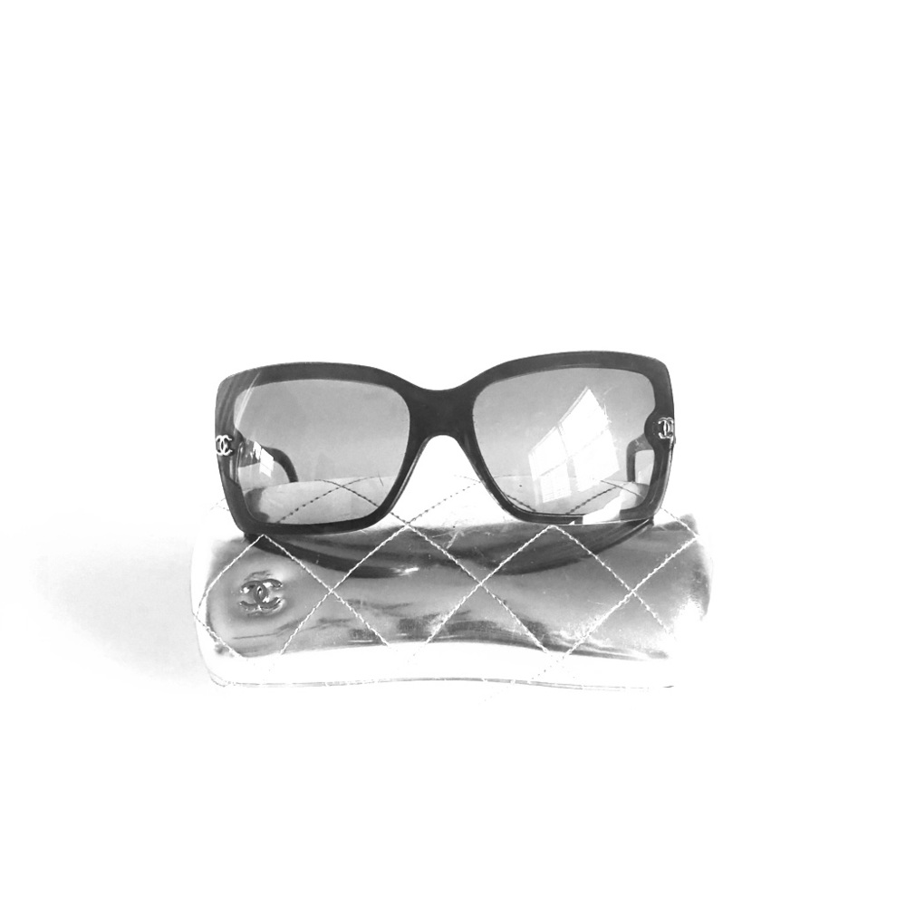 Classic Chanel Women’s Squared-Frame